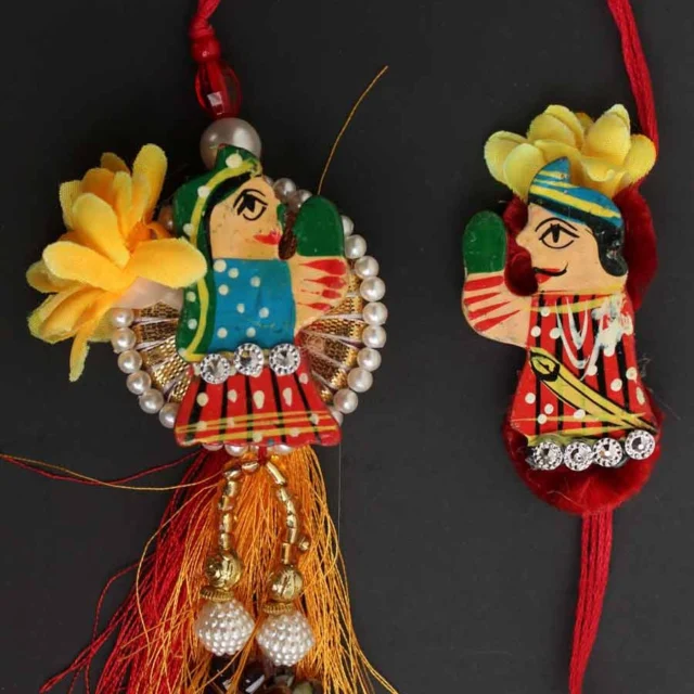 Handcrafted Wooden puppet bhaiya bhabhi Rakhi

Shilphaat.com
Category: Specials
Sub-category: Rakshabandhan

Whastapp: +91-9818036781
.
#rakhi2025 #rakhionlinedelivery #rakhi #rakhionlineshop #rakhipair #rakshabandhan #exclusiverakhi #elegantrakhi #RakshaBandhan #shilphaat